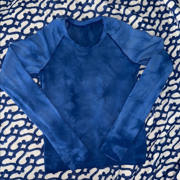 Lululemon Women's swiftly tech marble Blue Long Sleeve Top - Picture 2 of 3